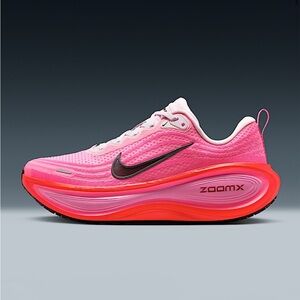 NIB Women’s Nike Vomero Plus - Size 10 - Pink